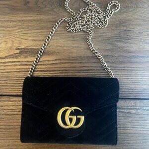 Gucci Marmont Clutch with Chain